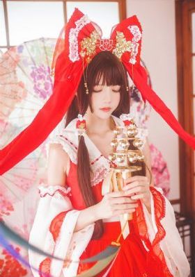 黑衣女人2018